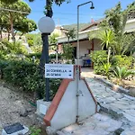 Ξενοδοχείο με διαμερίσματα Mandel 2 By Mandel Club