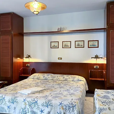 Mandel 2 By Mandel Club 4* Capoliveri (Isola d'Elba)